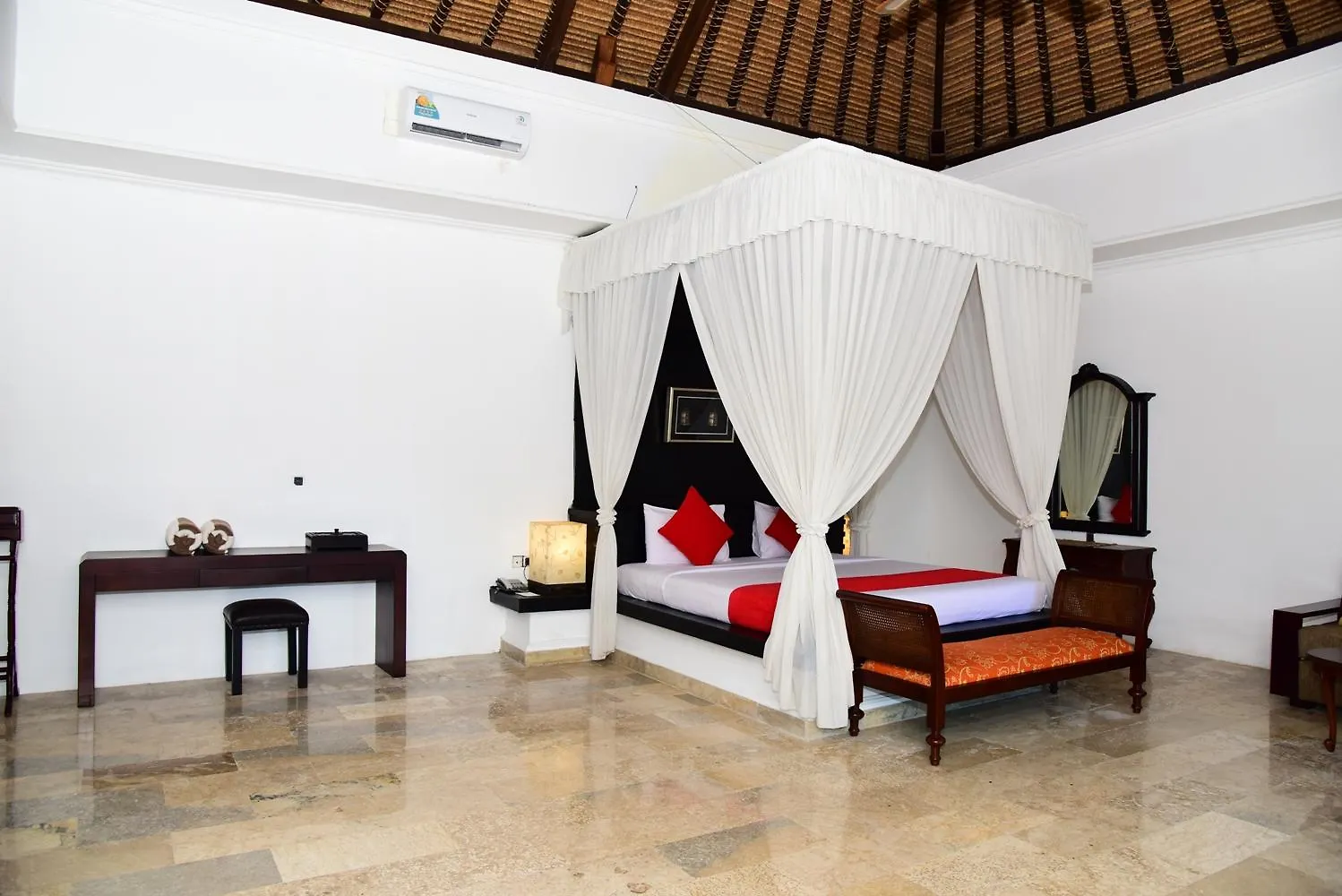 Dreamland Villa Kuta Lombok Hotell