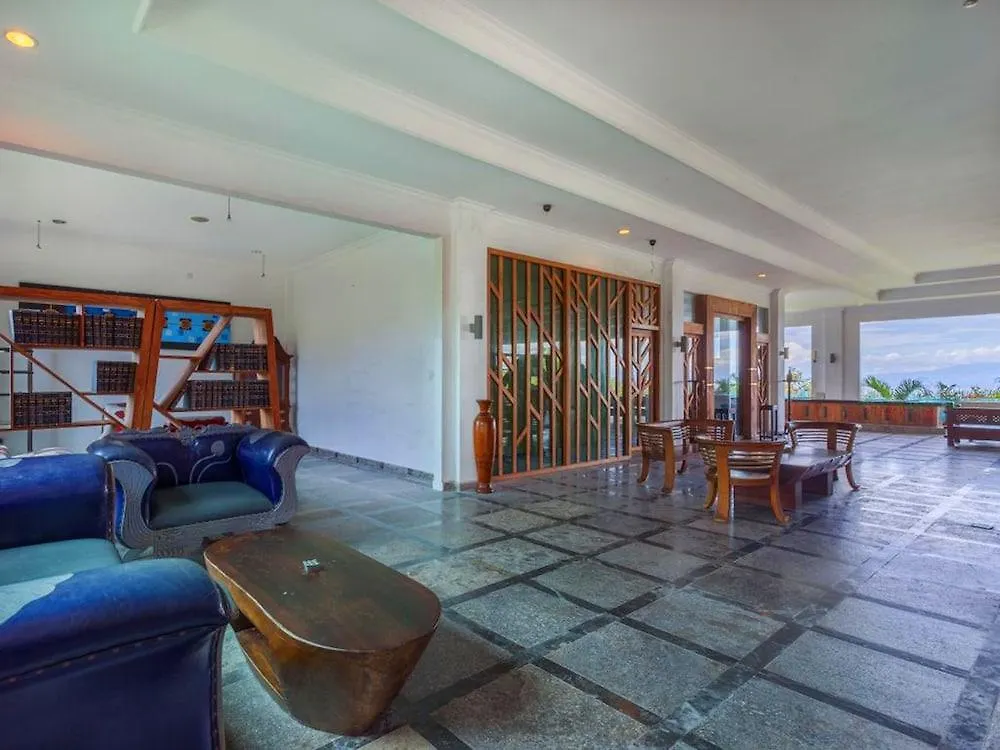 Dreamland Villa Kuta