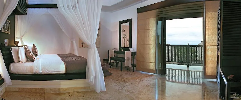 Dreamland Villa Kuta  Hotel