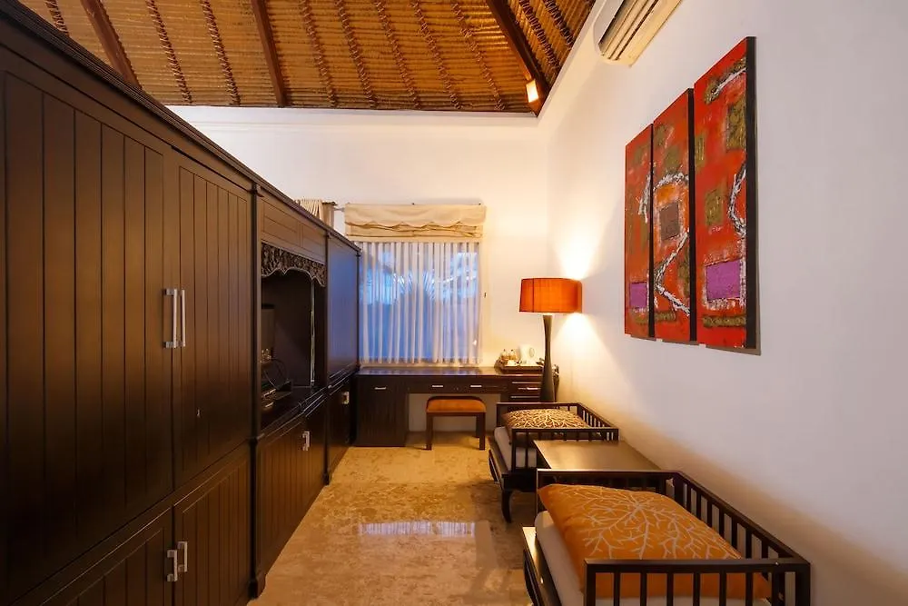 Dreamland Villa Kuta  5*, Kuta (Bali)