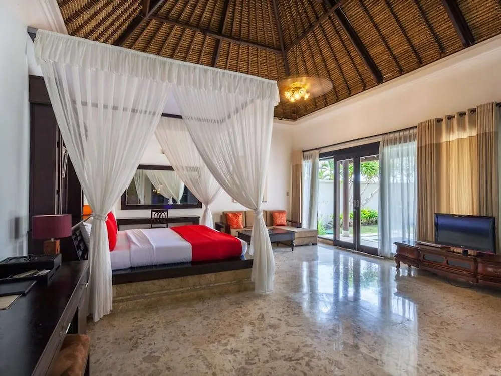 Dreamland Villa Kuta
