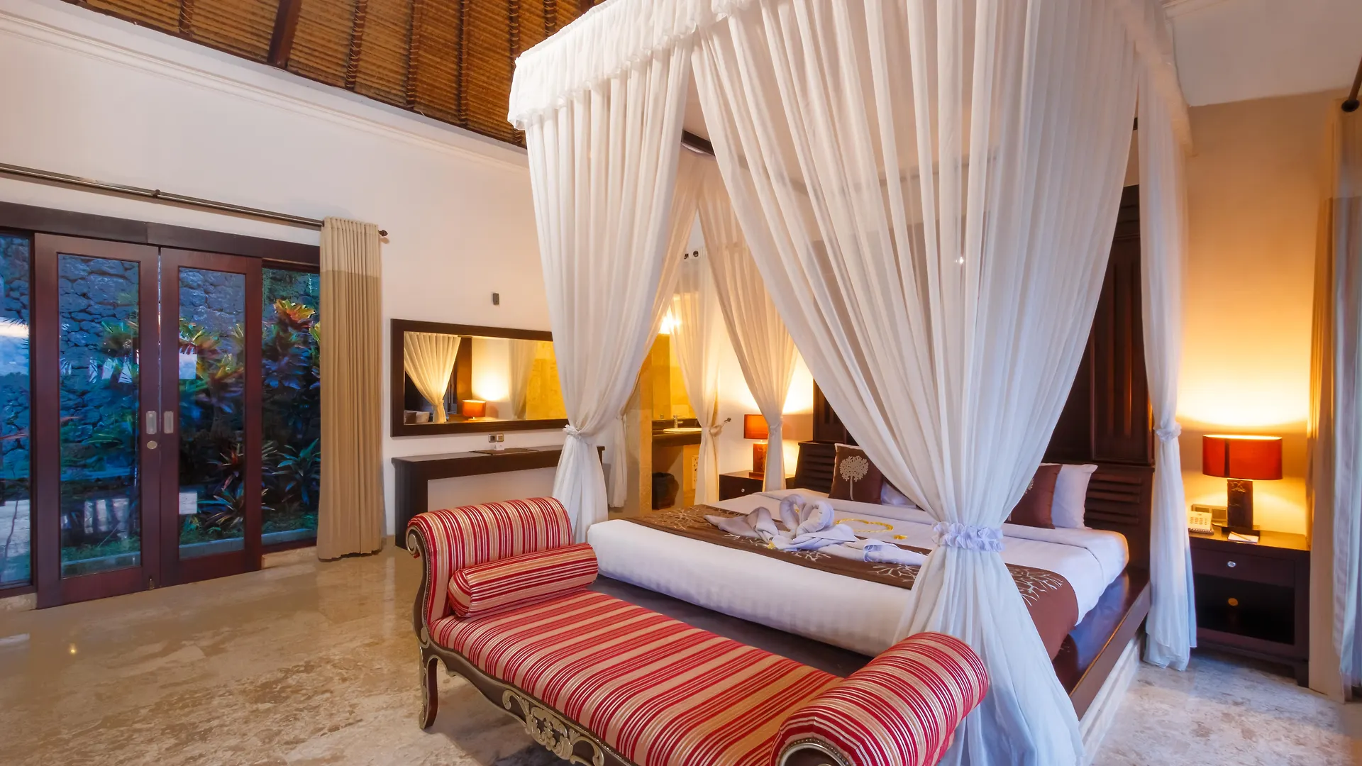 Dreamland Villa Kuta  Indonesia