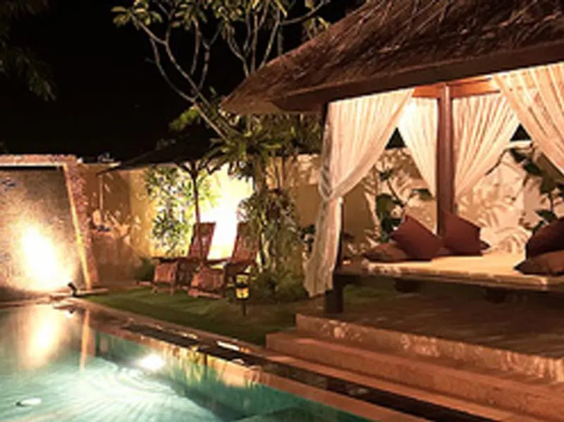 Dreamland Villa Kuta  Kuta (Bali)